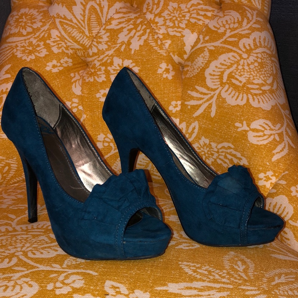 Peacock Blue Suede Heels